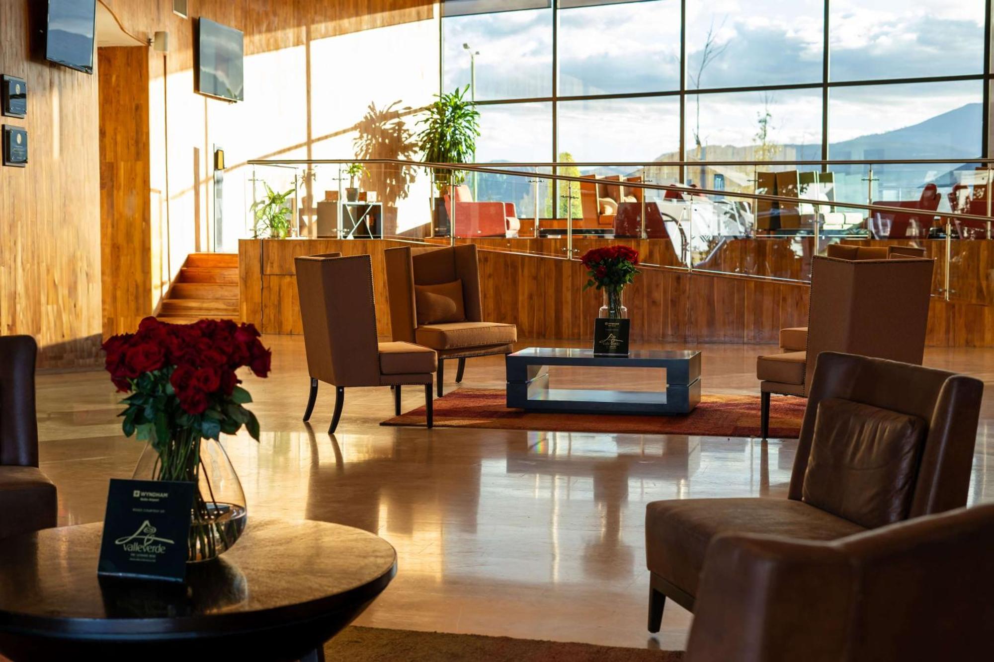 Wyndham Quito Airport Hotel