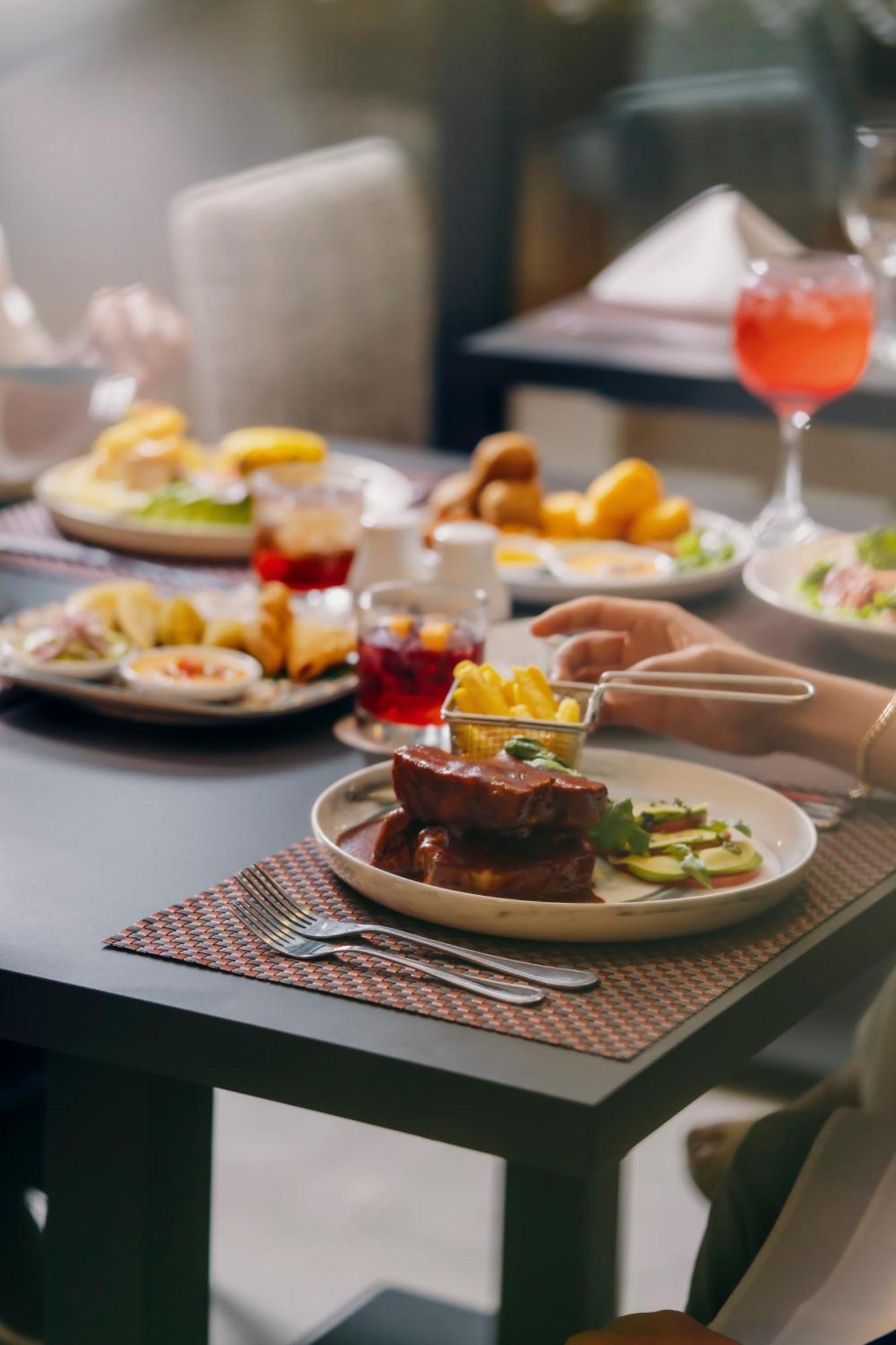 Wyndham Quito Airport 5* Puembo