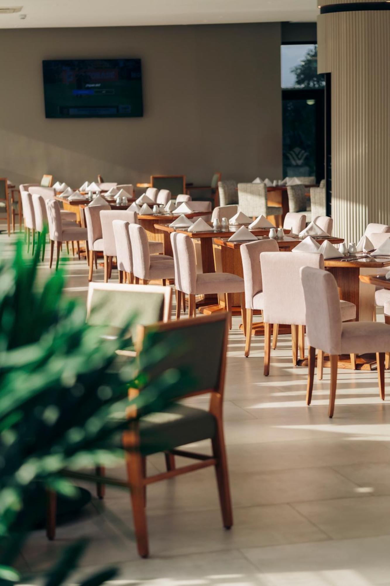 Wyndham Quito Airport Hotel
