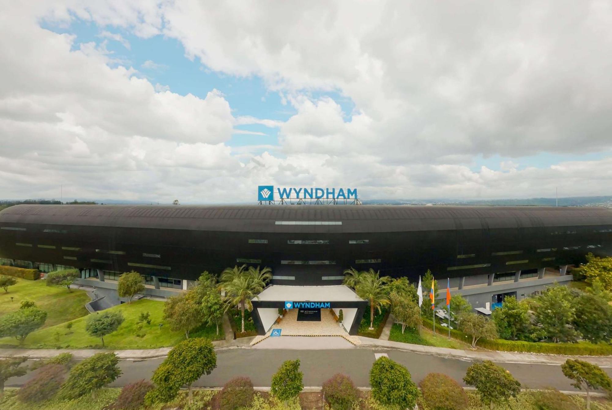 Hotel Wyndham Quito Airport Puembo