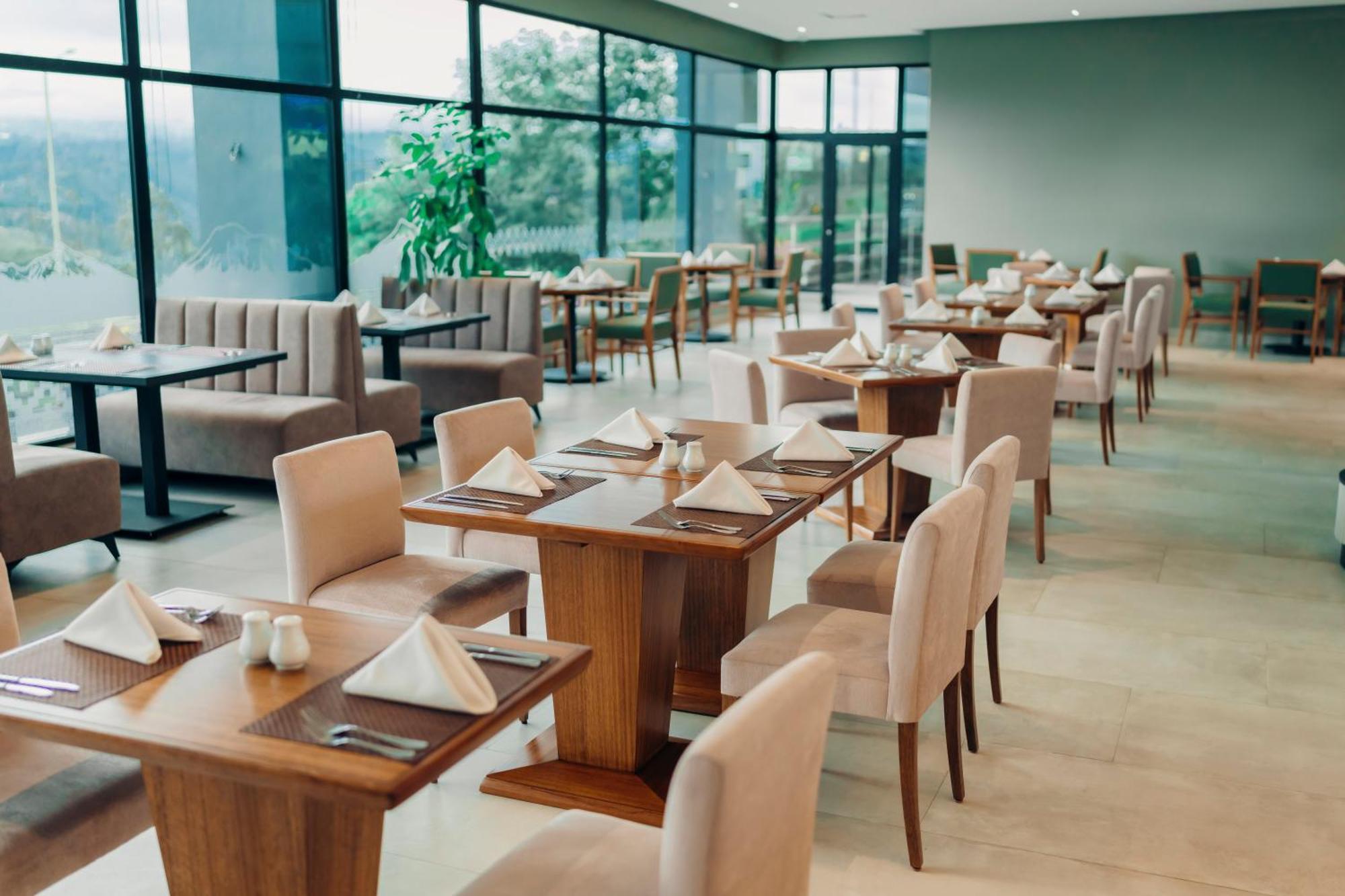 Hotel Wyndham Quito Airport Puembo
